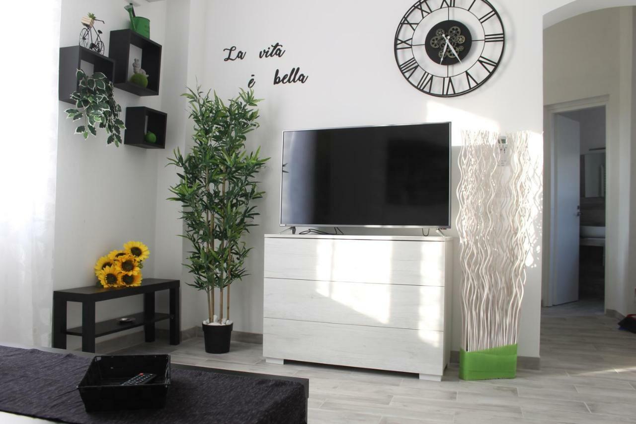 Pisa Apartment Tower Екстер'єр фото